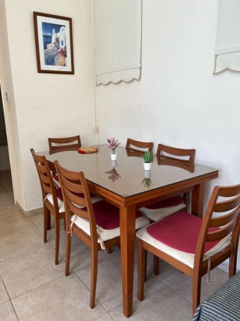 The Holiday Flat, Gateway To Desired Experiences Peyia Bagian luar foto